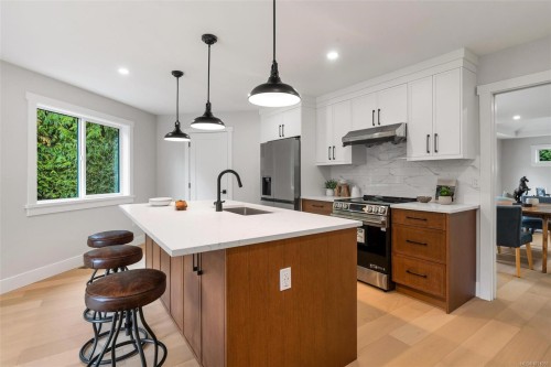 2297 Covington Pl, Saanich, BC 