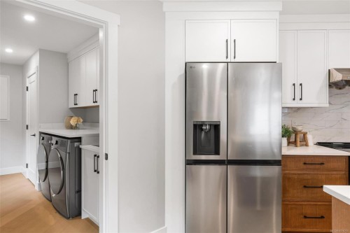 2297 Covington Pl, Saanich, BC 