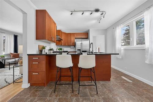 171 Houde Dr, Winnipeg, MB 