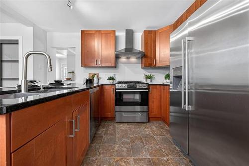 171 Houde Dr, Winnipeg, MB 