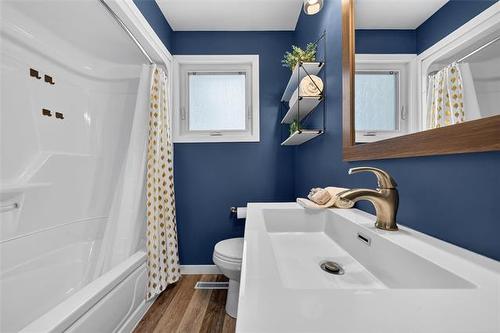 171 Houde Dr, Winnipeg, MB 