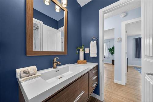 171 Houde Dr, Winnipeg, MB 