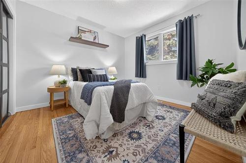 171 Houde Dr, Winnipeg, MB 