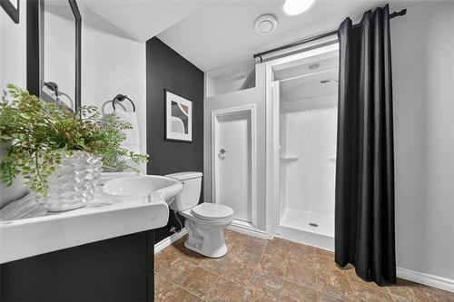 171 Houde Dr, Winnipeg, MB 