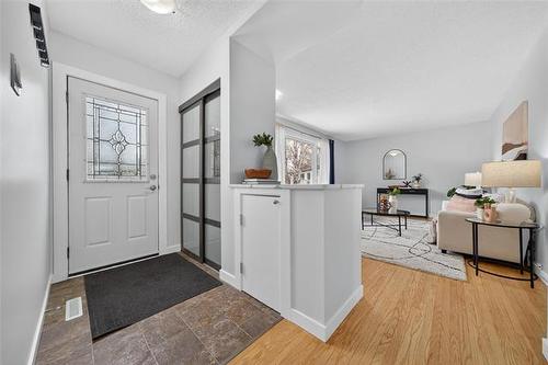 171 Houde Dr, Winnipeg, MB 