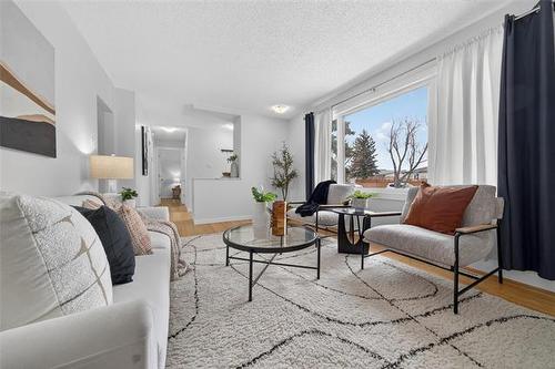 171 Houde Dr, Winnipeg, MB 