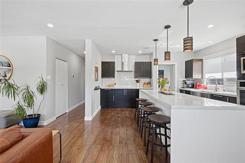 696 Ash St, Winnipeg, MB 