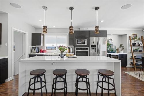 696 Ash St, Winnipeg, MB 