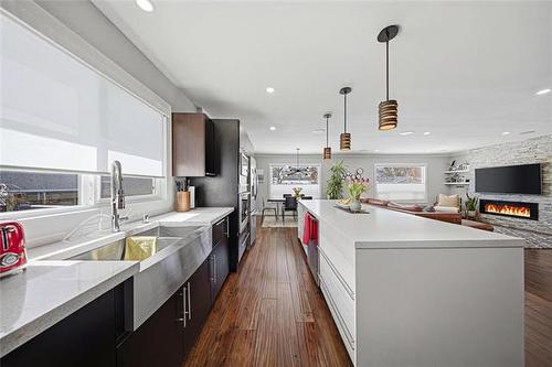 696 Ash St, Winnipeg, MB 