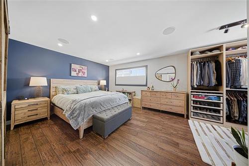 696 Ash St, Winnipeg, MB 