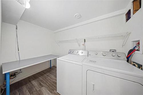 696 Ash St, Winnipeg, MB 