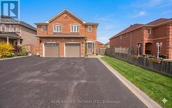 204 TILLER TRAIL Brampton, ON L6X 4T1