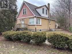 101 MERNA AVENUE  Hamilton, ON L8S 2L1