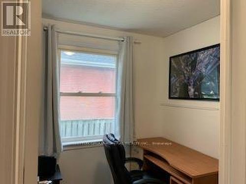 Bedroom Main Floor - 101 Merna Avenue, Hamilton, ON - Indoor