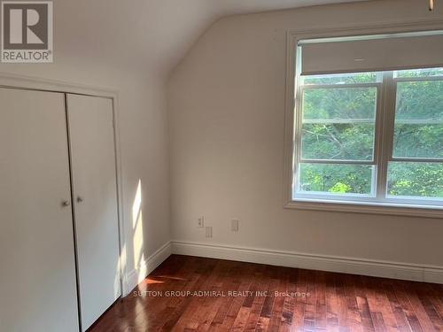 Bedroom Upper Floor - 101 Merna Avenue, Hamilton, ON - Indoor Photo Showing Other Room