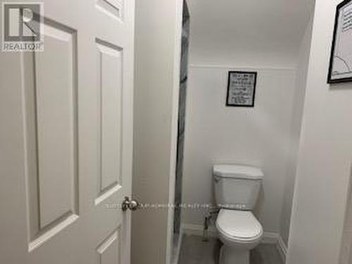 3 Pc Bath Upper Floor - 101 Merna Avenue, Hamilton, ON - Indoor Photo Showing Bathroom