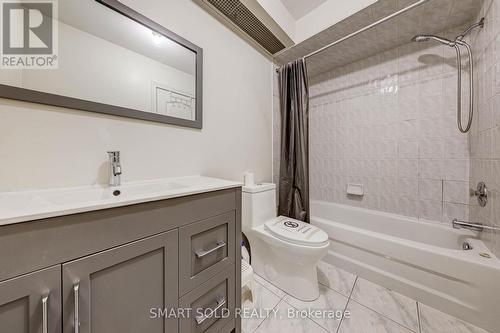 84 - 190 Harding Boulevard W, Richmond Hill, ON - Indoor Photo Showing Bathroom