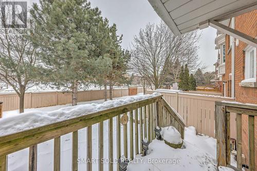 84 - 190 Harding Boulevard W, Richmond Hill, ON - Outdoor