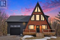 86 KINGDON MINE ROAD  Ottawa, ON K7S 3G7