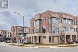 62 TROON AVENUE Vaughan, ON L6A 4Z1