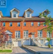 22 LORING DOOLITTLE COURT Aurora, ON L4G 7Y8