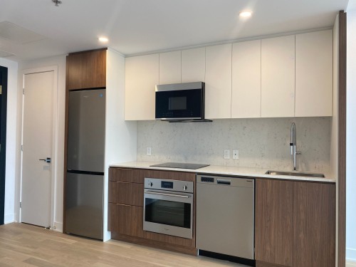 Cuisine - 2006-2060 Rue Peel, Montréal (Ville-Marie), QC - Indoor Photo Showing Kitchen