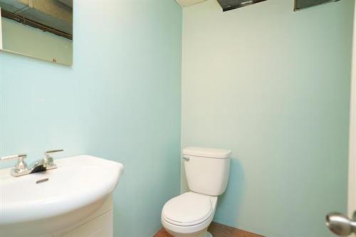 542 Ottawa Ave, Winnipeg, MB 