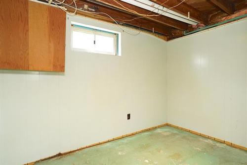 542 Ottawa Ave, Winnipeg, MB 