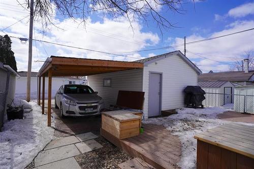 542 Ottawa Ave, Winnipeg, MB 