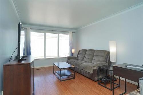 542 Ottawa Ave, Winnipeg, MB 