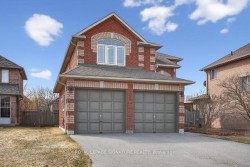 31 Rinaldo Road  Georgina, ON L4P 3X9