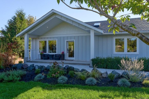 167 Bayridge Pl, Bowser, BC 