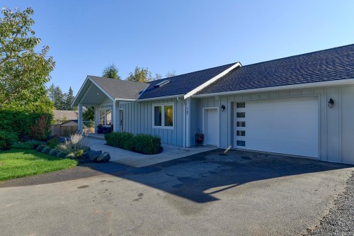 167 Bayridge Pl, Bowser, BC 