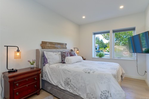 167 Bayridge Pl, Bowser, BC 