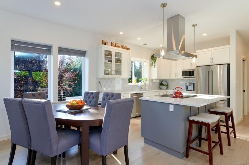 167 Bayridge Pl, Bowser, BC 