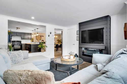 Salon - 608Z Rue Des Prés, Saint-Lin/Laurentides, QC - Indoor Photo Showing Living Room