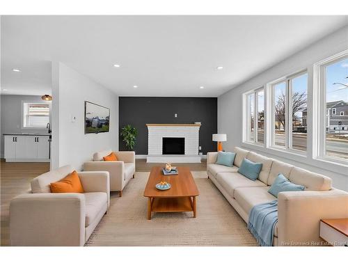 6 Kenmore Dr, Moncton, NB 