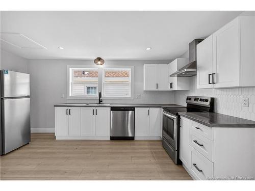 6 Kenmore Dr, Moncton, NB 