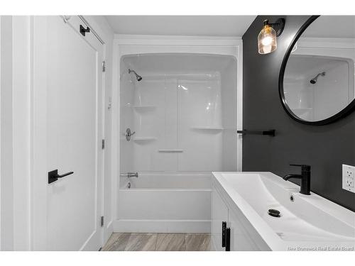 6 Kenmore Dr, Moncton, NB 