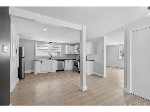 6 Kenmore Dr, Moncton, NB 