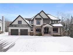 93 Champion ST Dieppe, NB E1A 9E9