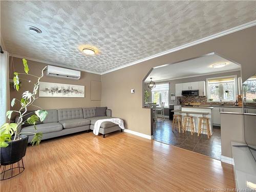 733 Morrison, Dunlop, NB 