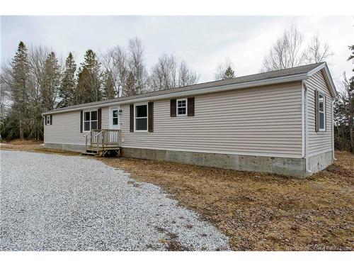87 River Rd, Norton, NB 