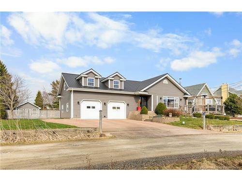 75 Louis-A-Charles St, Grande-Digue, NB 