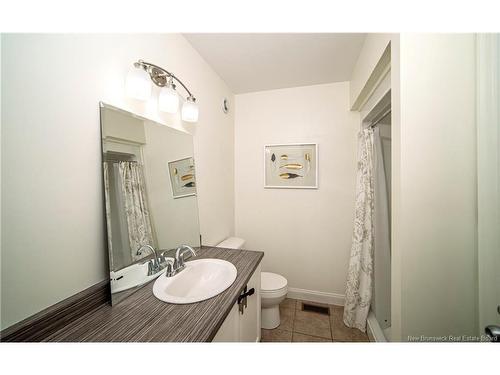 20 Hillside Lane, Fredericton, NB 