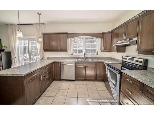 20 Hillside Lane, Fredericton, NB 