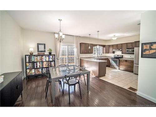 20 Hillside Lane, Fredericton, NB 
