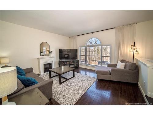 20 Hillside Lane, Fredericton, NB 