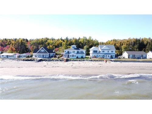 2156 Queen Elizabeth Dr, Bathurst, NB 