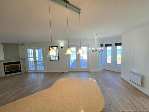 2156 Queen Elizabeth Dr, Bathurst, NB 